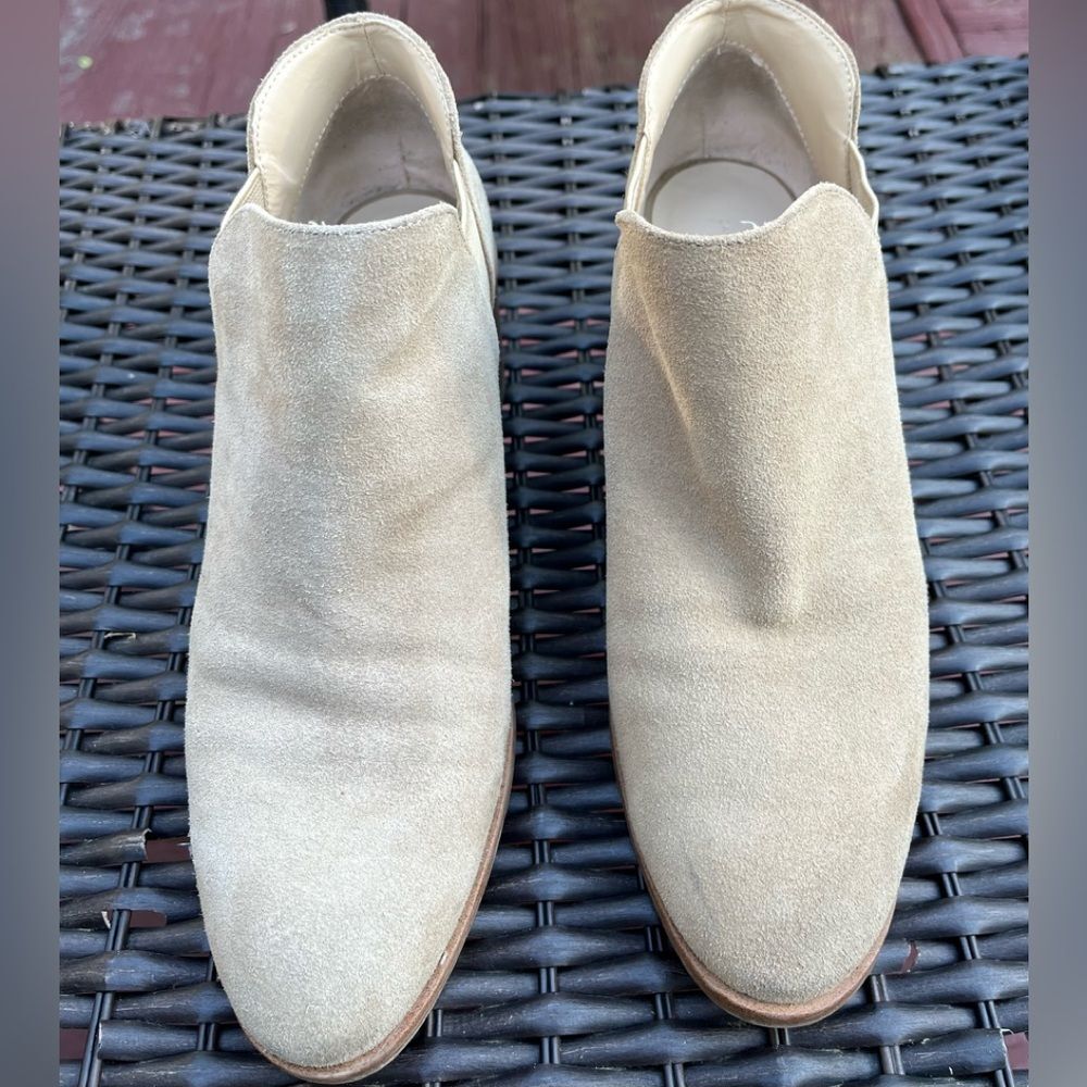 Zara Light Beige/Cream Suede Ankle Booties, Elastic Side Inserts Size 38 - Picture 2 of 13
